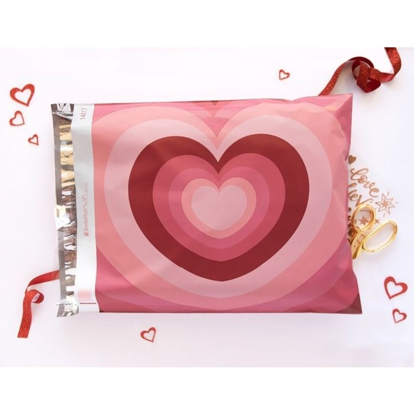 Hearts ❤️ Poly Mailers 10x13 Pack of 25 - Picture 2 of 5